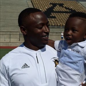 Meet your Posher, Christopher